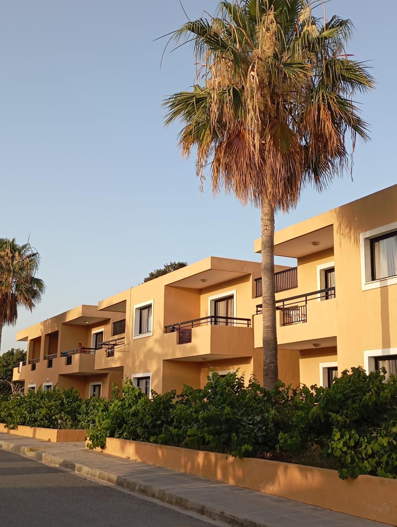 Pagona Holiday Apartments Paphos Exterior foto